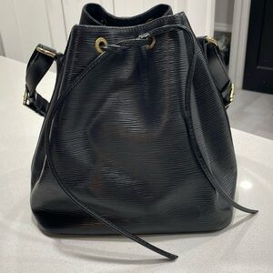 Vintage Louis Vuitton Black Epi Leather Noe Bucket Bag